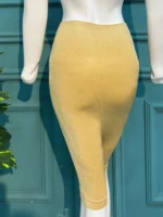 Seamless Mid-Thigh High-Waisted Body Shaper - Image 4